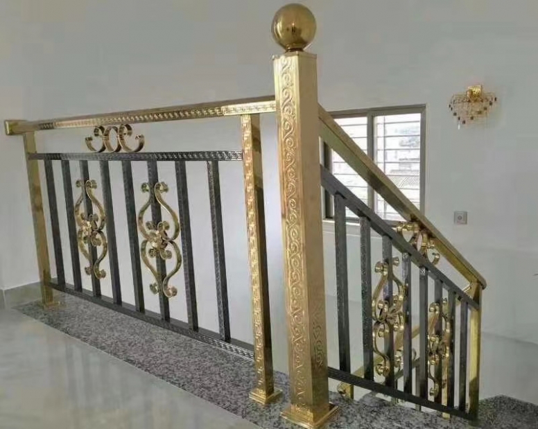 彩色欧洲买球楼梯扶手 护栏